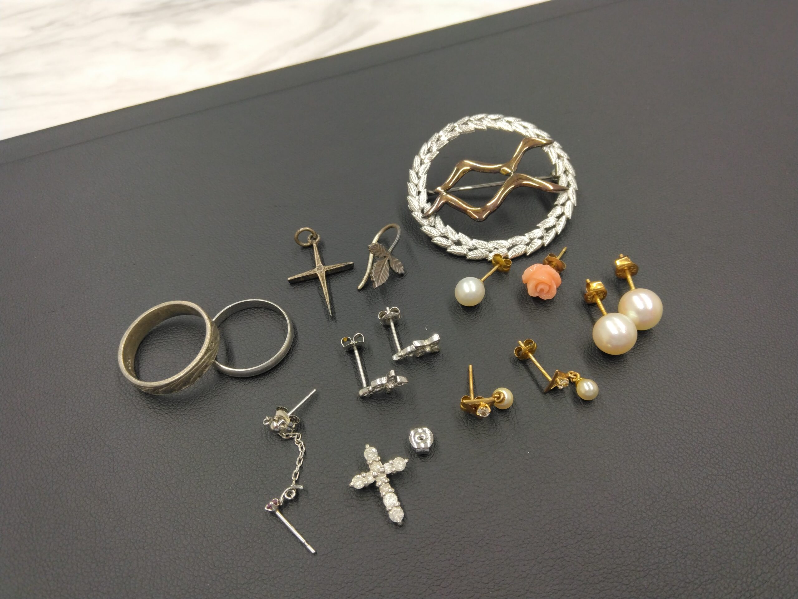 金・プラチナ・銀製品の相場は日々変動 まずはリアルタイム相場をチェック！ 【買取専門店ブランドプラス宇多津店】へ高価買取安心の買取専門店【公式】