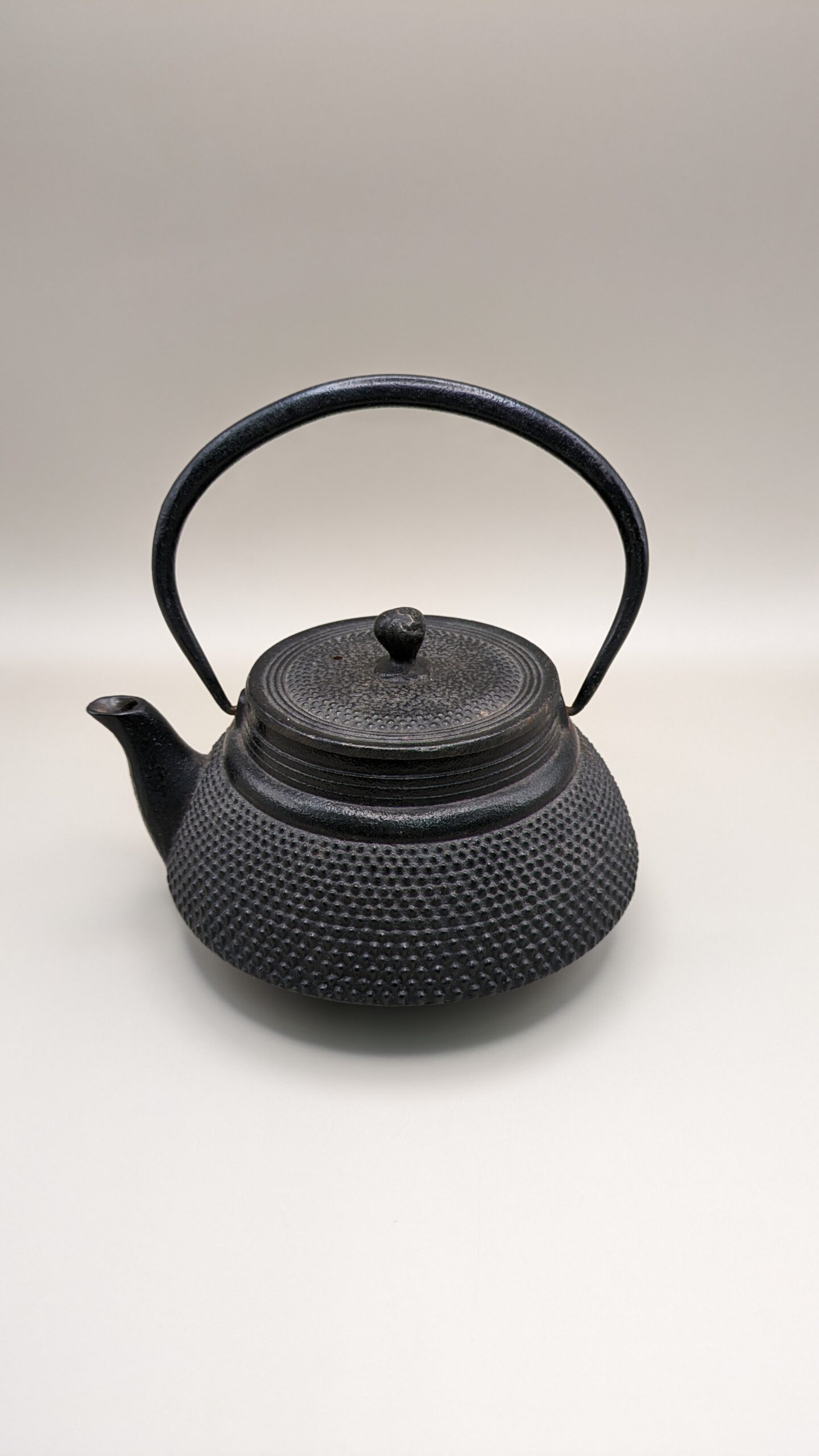 使わなくなった骨董品・美術品・古道具・茶道具・絵画などまずはリアルタイム相場をチェック！ 【買取専門店ブランドプラス宇多津店】へ高価買取安心の買取専門店【公式】