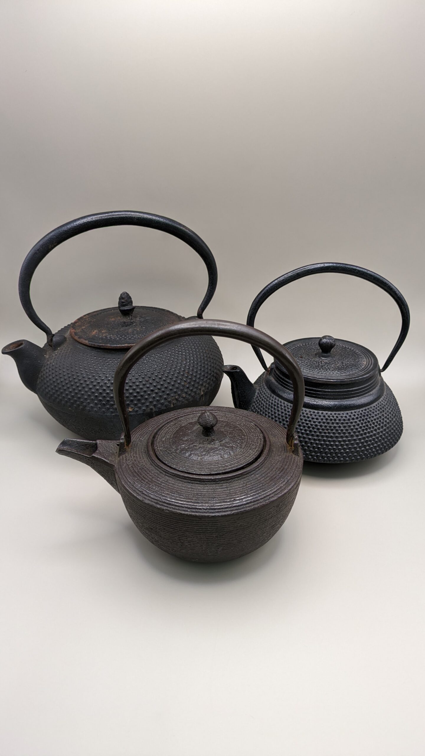 使わなくなった骨董品・美術品・古道具・茶道具・絵画などまずはリアルタイム相場をチェック！ 【買取専門店ブランドプラス宇多津店】へ高価買取安心の買取専門店【公式】