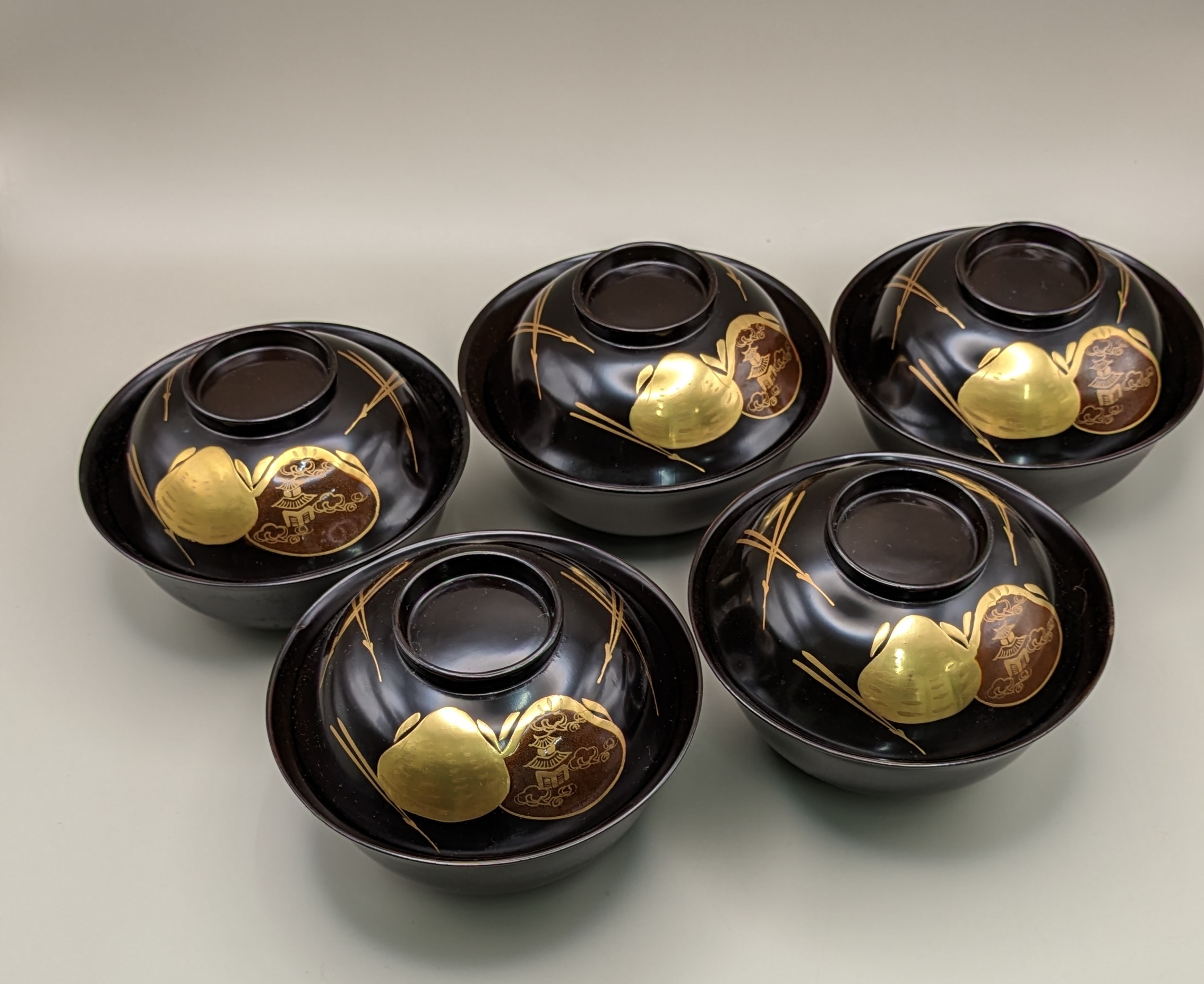 使わなくなった骨董品・美術品・古道具・茶道具・絵画などまずはリアルタイム相場をチェック！ 【買取専門店ブランドプラス宇多津店】へ高価買取安心の買取専門店【公式】